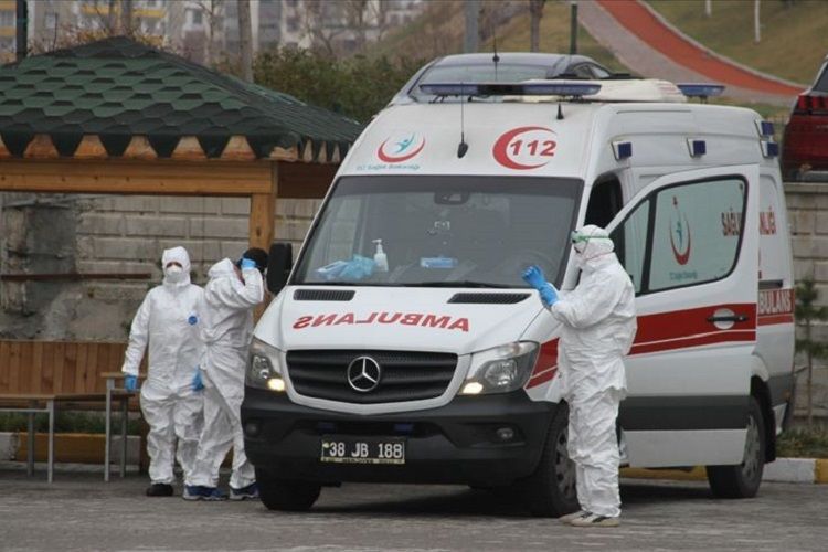 Türkiyədə koronavirusdan ölənlərin sayı AÇIQLANDI
