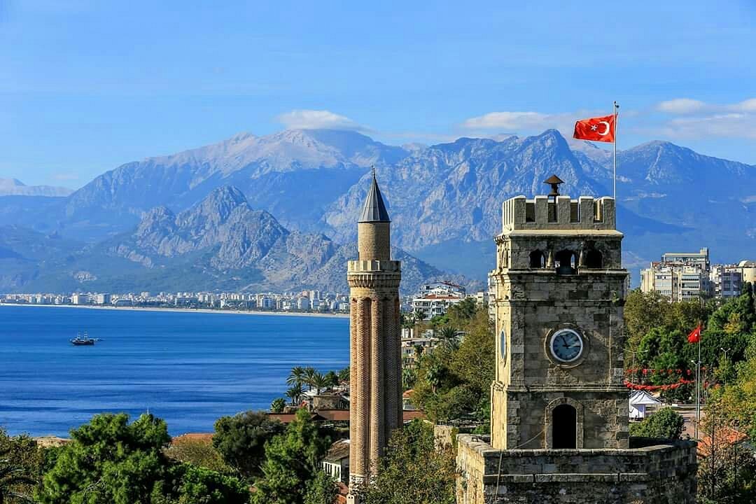 Antalyada 7 rusiyalı turist saxlanıldı - SƏBƏB