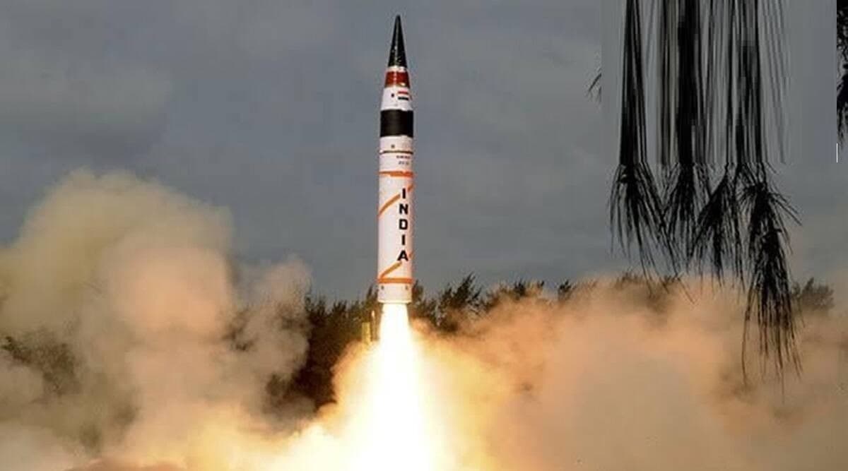 Hindistan yeni raket sınaqdan keçirdi - “Aqni-5” Çinin hər nöqtəsinə çatır