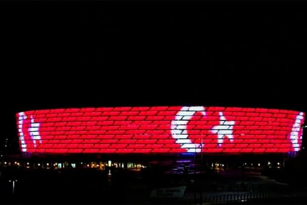 Bakıda stadion Türkiyə bayrağı ilə işıqlandırılacaq