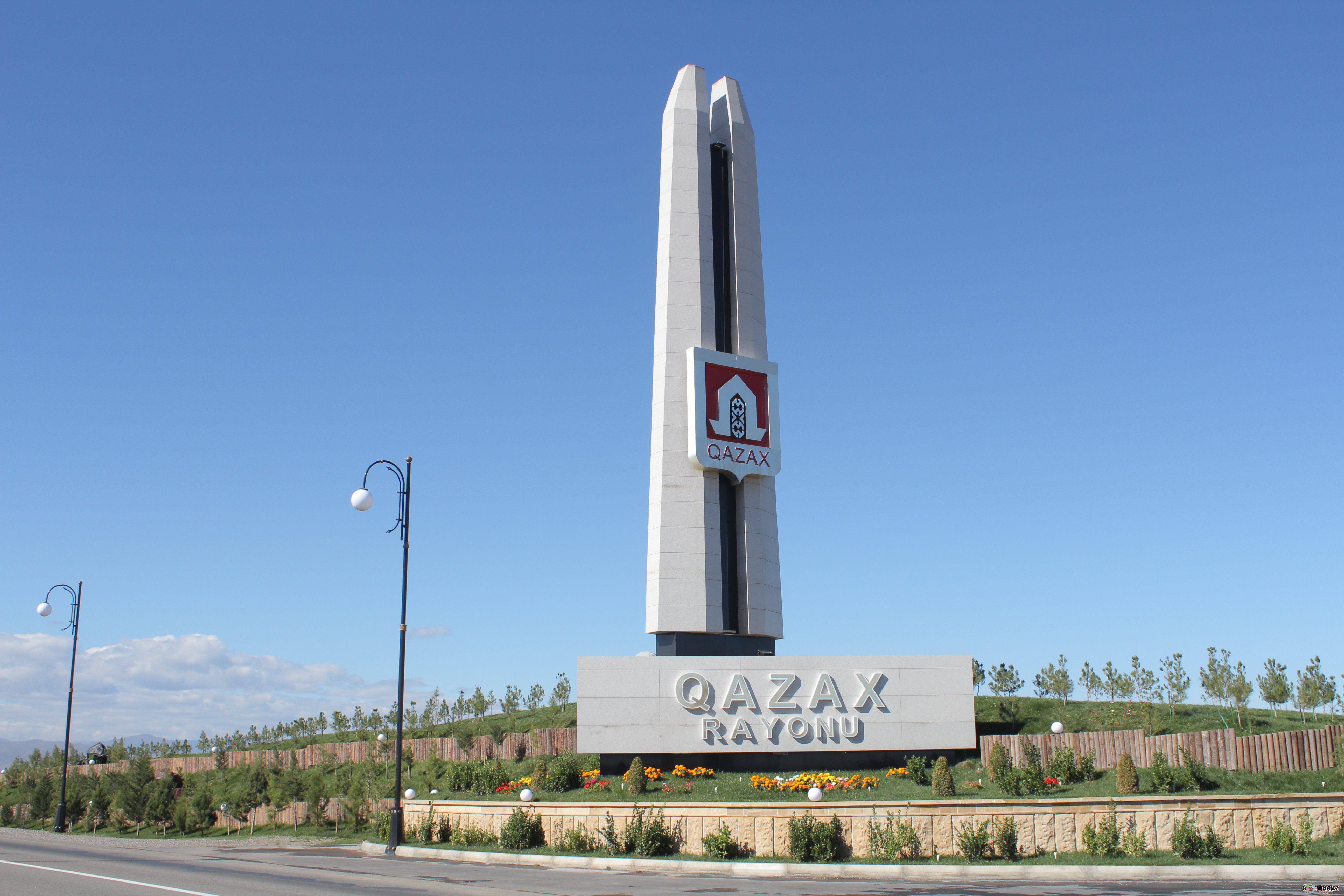 Qazaxda gənc oğlan özünü asdı Qazaxda gənc oğlan özünü asdı