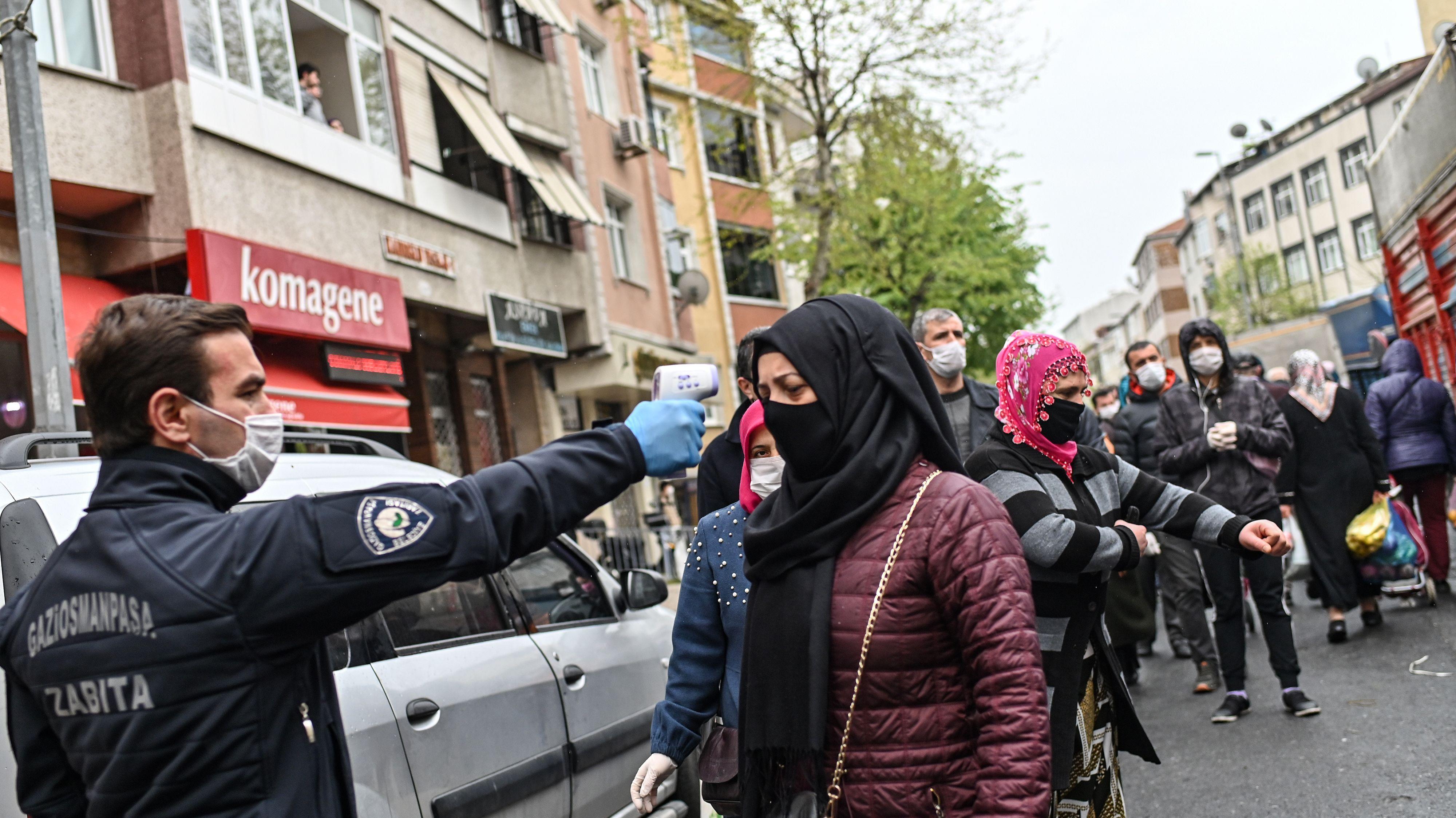 Qardaş ölkədə daha 226 nəfər öldü - Koronavirusla bağlı son vəziyyət Qardaş ölkədə daha 226 nəfər öldü - Koronavirusla bağlı son vəziyyət