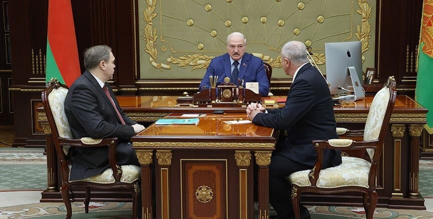 Lukaşenko: “Miqrantları tək buraxmayacağıq, onlara kömək edəcəyik” - VİDEO