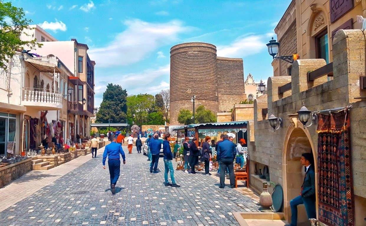 Gələn il ən çox inkişaf turizm sahəsində olacaq – Nazir müavini