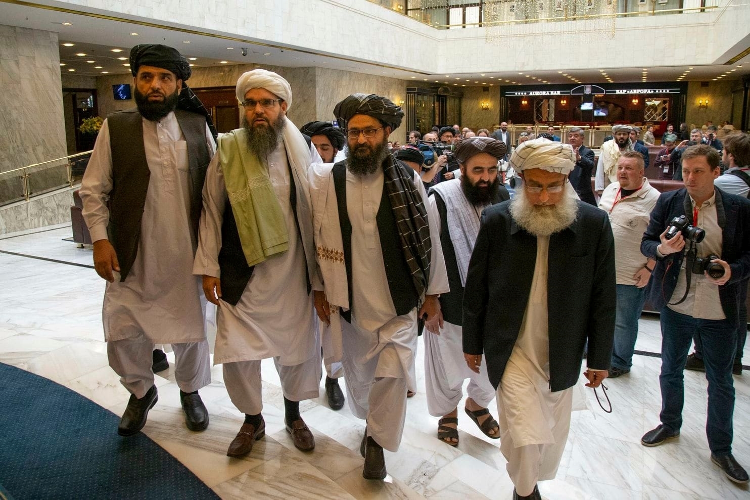 ABŞ və Taliban yenidən danışıqlar masasına oturacaq