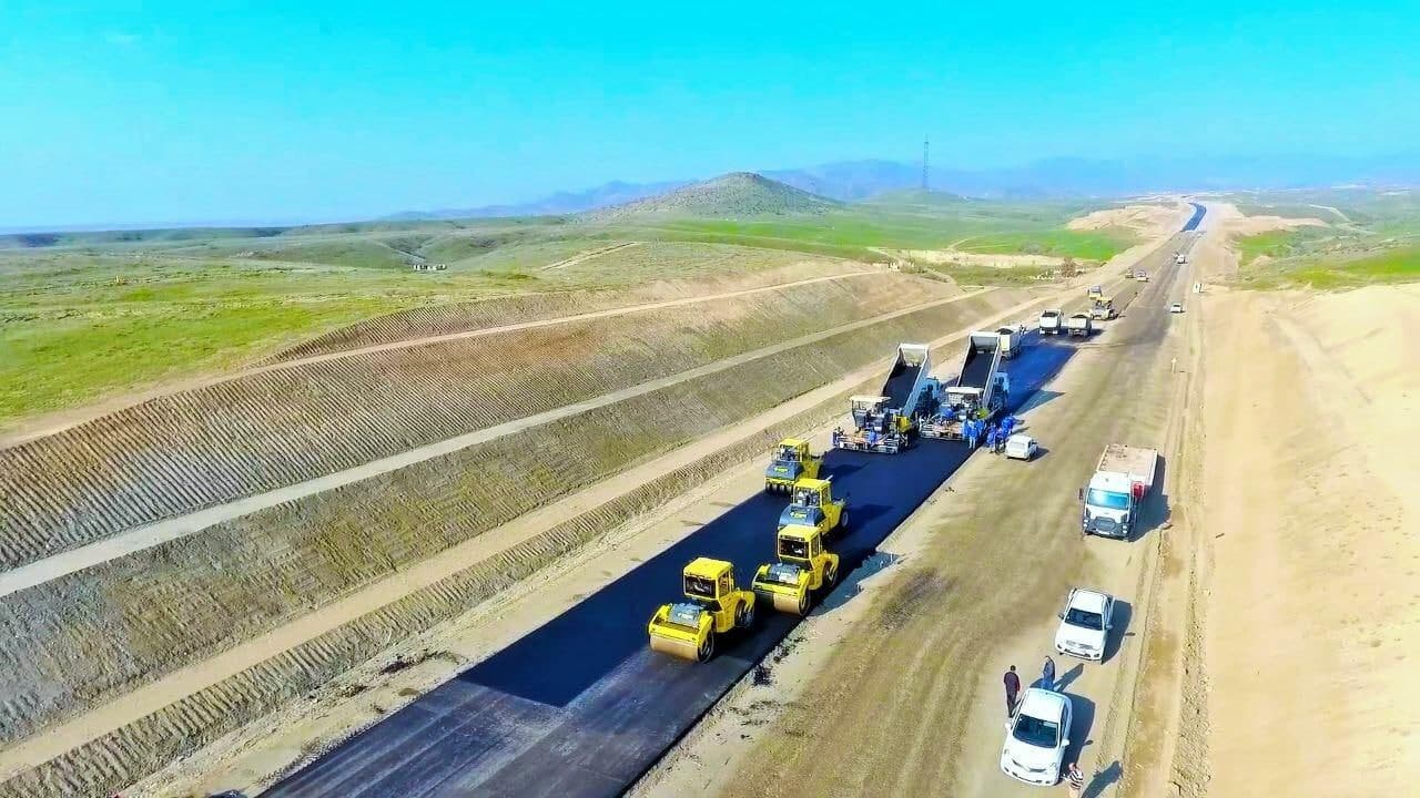 Şükürbəyli-Cəbrayıl-Hadrut yoluna asfalt döşənir - FOTO