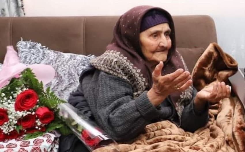 Azərbaycanda qadın 125 yaşında vəfat etdi