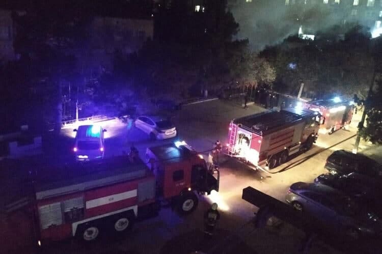 Xətai rayonunda baş verən yanğın söndürüldü - VİDEO