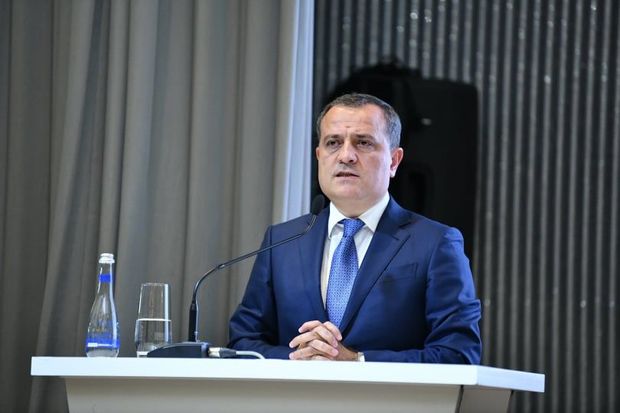 Ceyhun Bayramov: Ceyhun Bayramov: