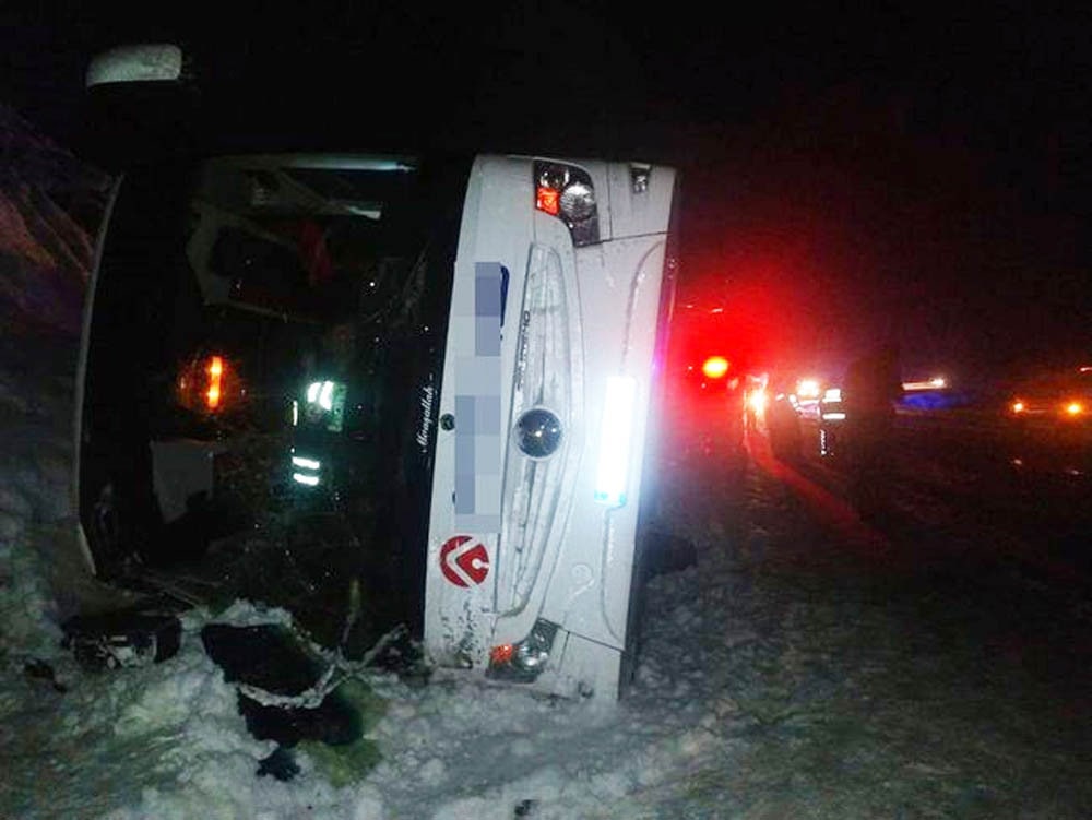 Türkiyədə sərnişin avtobusu aşdı - 6 ölü, xeyli yaralı var - FOTO/VİDEO