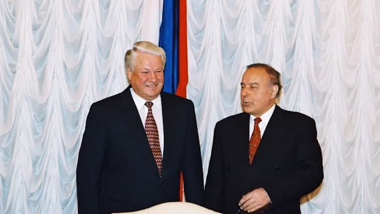 Heydər Əliyev Yeltsinin fikirlərini necə dəyişdi? – Eks dövlət müşavirindən AÇIQLAMA