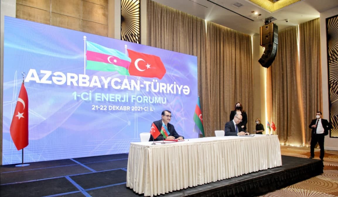 Azərbaycanla Türkiyə arasında 6 sənəd imzalandı