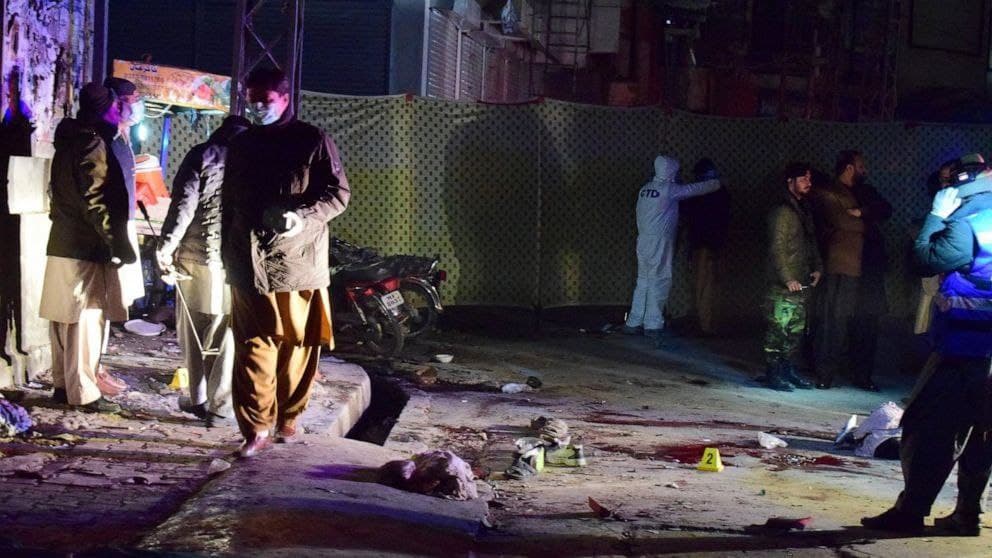 Pakistanda partlayış: 4 nəfər həyatını itirdi, 15 nəfər yaralandı