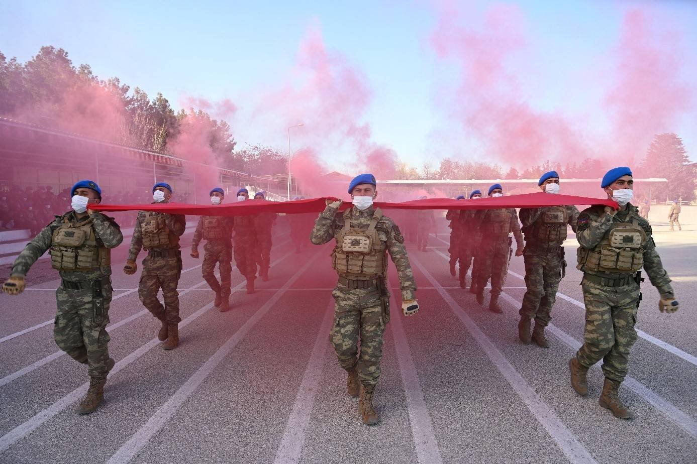 Türkiyədə Azərbaycan hərbçilərinin daha bir qrupu komando kursunu bitirdi - FOTO