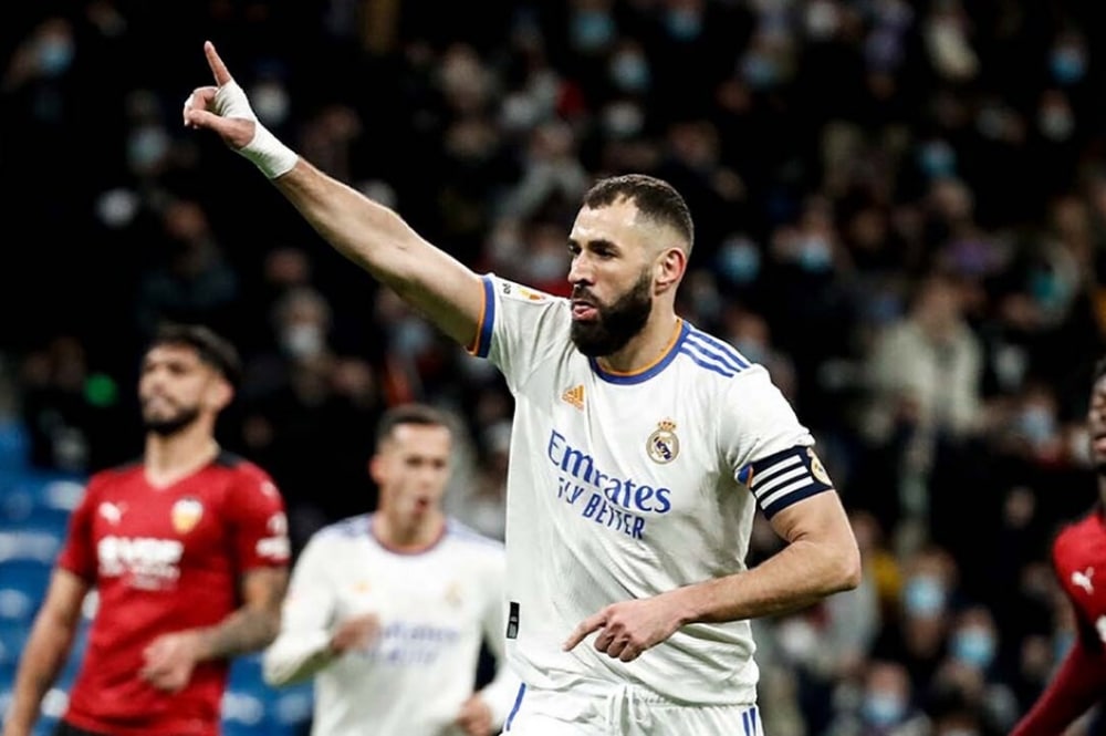 Fransalı futbolçu Kərim Benzema yeni rekorda imza atdı