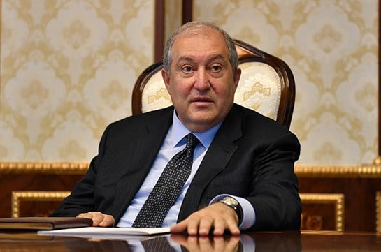 Ermənistan parlamenti prezidentin istefasını qəbul etdi – VƏZİFƏSİNİ SPİKER İCRA EDİR