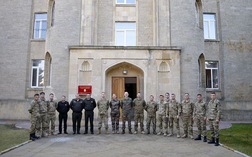 NATO zabitləri Azərbaycanda təlim keçir – FOTO