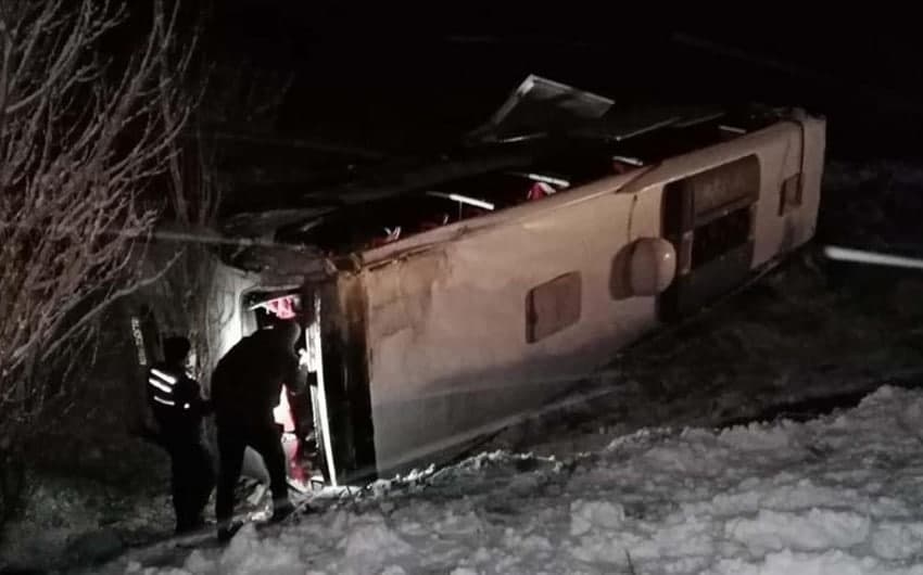 Türkiyədə sərnişin avtobusu aşdı - 21 yaralı var