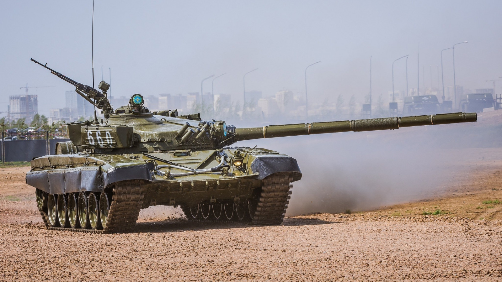 Ukraynada rus ordusunun 15 ədəd T-72 tankı ABŞ raketləri ilə vuruldu