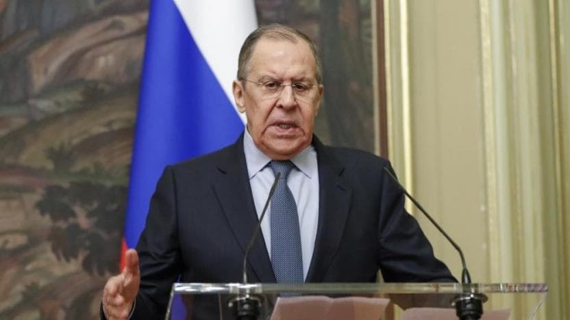 Lavrov CNN və BBC jurnalistlərinə qəzəbləndi: \