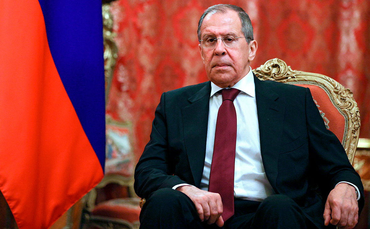 Lavrov: “Biz Ukrayna ilə bağlı düzgün işlər görürük”