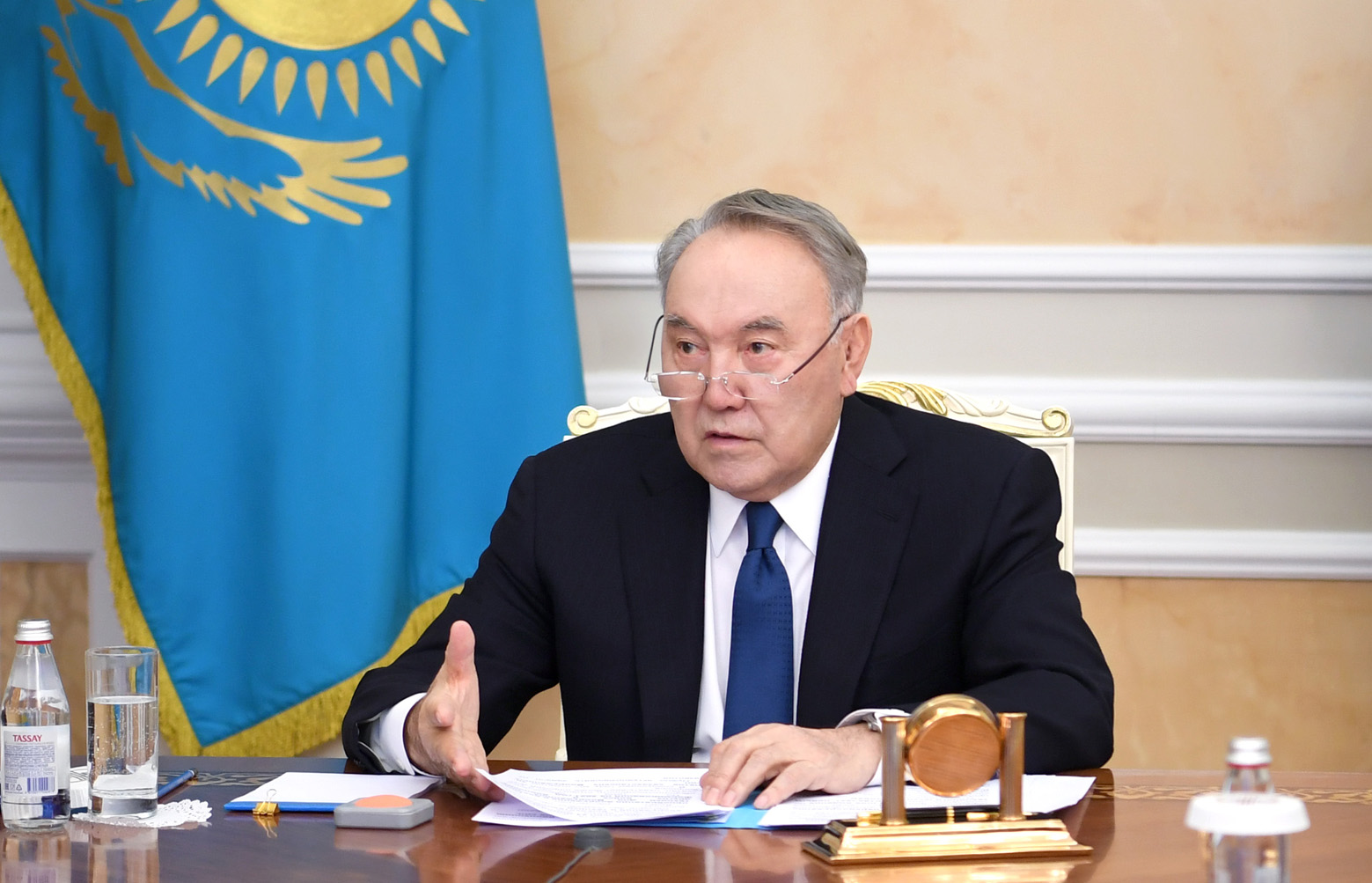 Nazarbayev uzun fasilədən sonra siyasətə qayıtdı