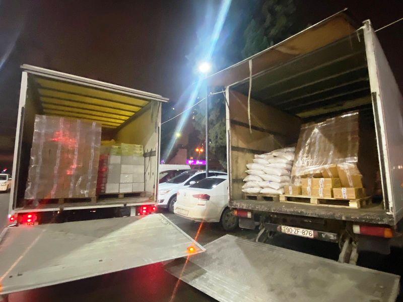 Bakıdan Kiyev sakinlərinə 30 ton humanitar yardım göndərildi - FOTO