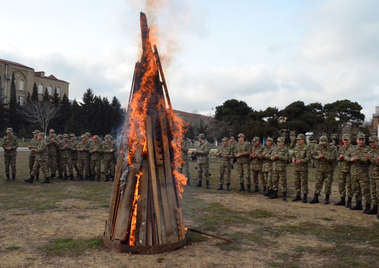 Hərbi hissələrdə Novruz bayramı münasibətilə silsilə TƏDBİRLƏR - FOTO