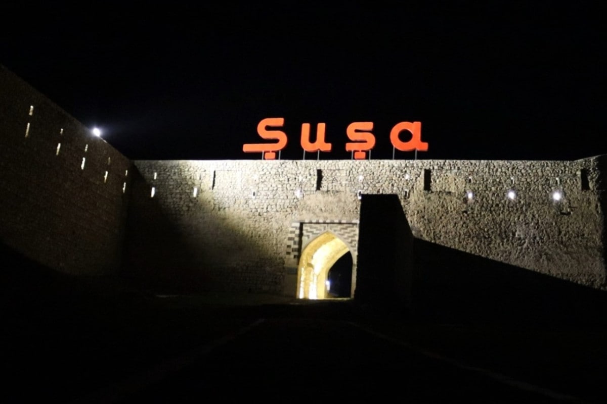 İmsak vaxtı Şuşada azan səsləndirildi - VİDEO