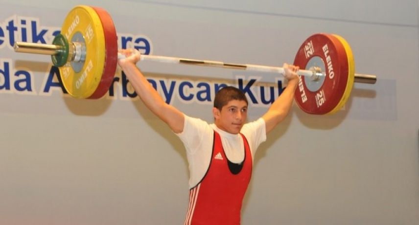 Ağır atletika üzrə Azərbaycan çempionatı: Elşad Şərifov qızıl medal aldı