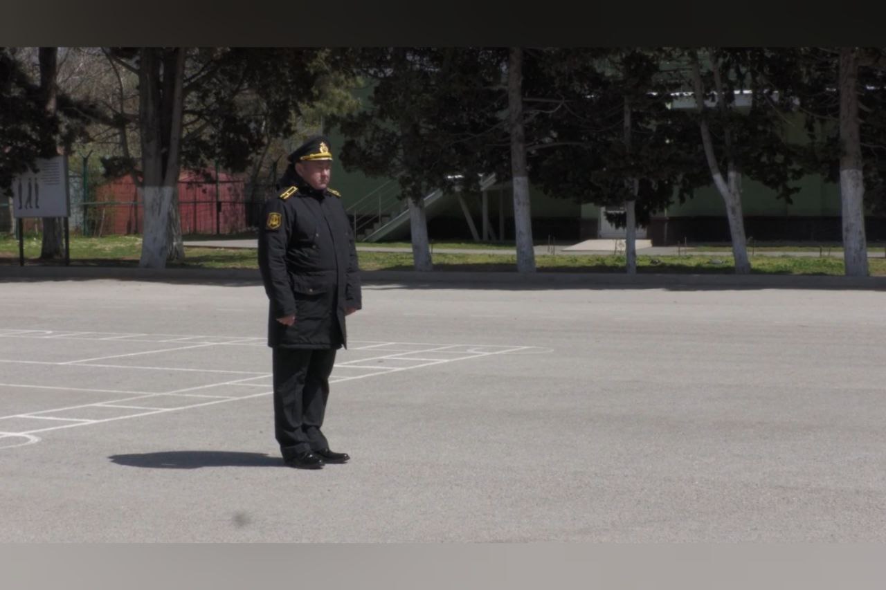 Vitse-admiral “Moskva” kreyserinin ekipajı ilə görüşdü - VİDEO