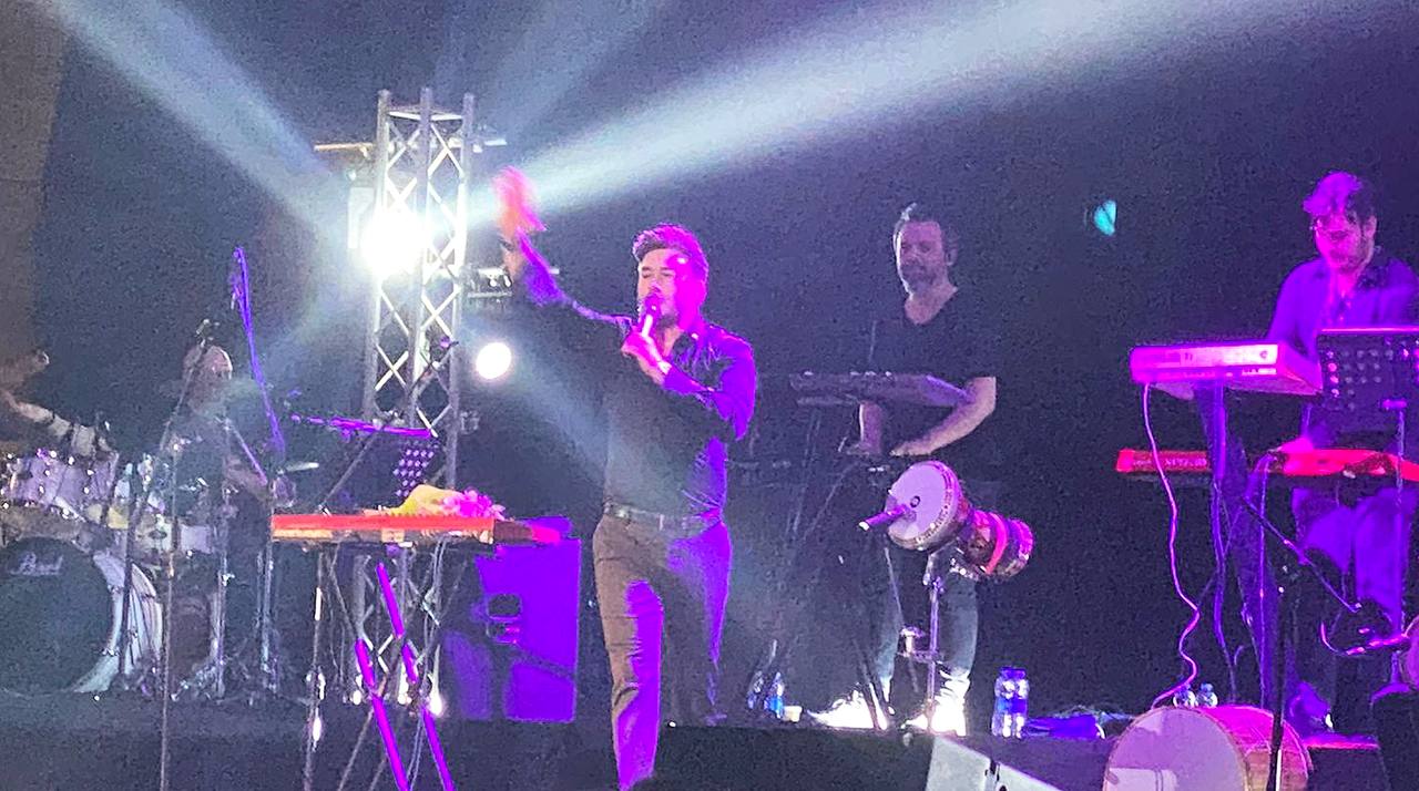 Mustafa Ceceli Bakıda konsert verdi - FOTO/VİDEO