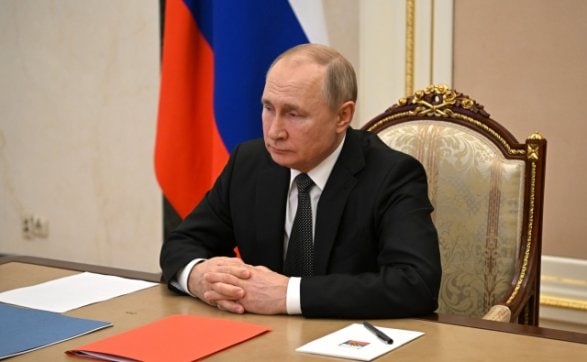 Financial Times: Putin Ukrayna ilə razılaşmaya marağını itirib, istəyir ki...