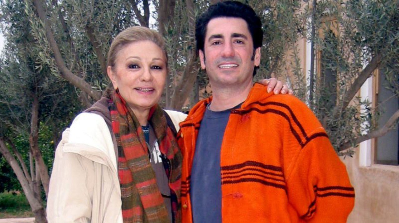 İran şahının azərbaycanlı arvadı intihar edən oğlu ilə şəklini PAYLAŞDI