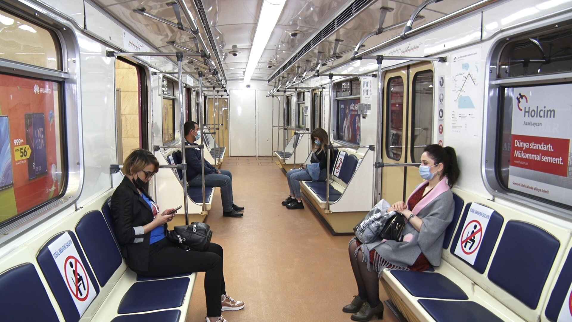 Metroda tibbi maskalardan istifadə edilməsi sərbəstdir – RƏSMİ