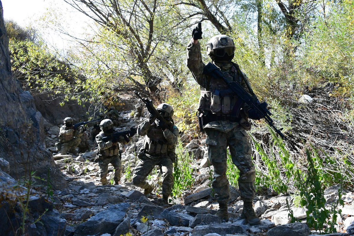 Türkiyə ordusu hücuma hazırlaşan terrorçuları MƏHV ETDİ