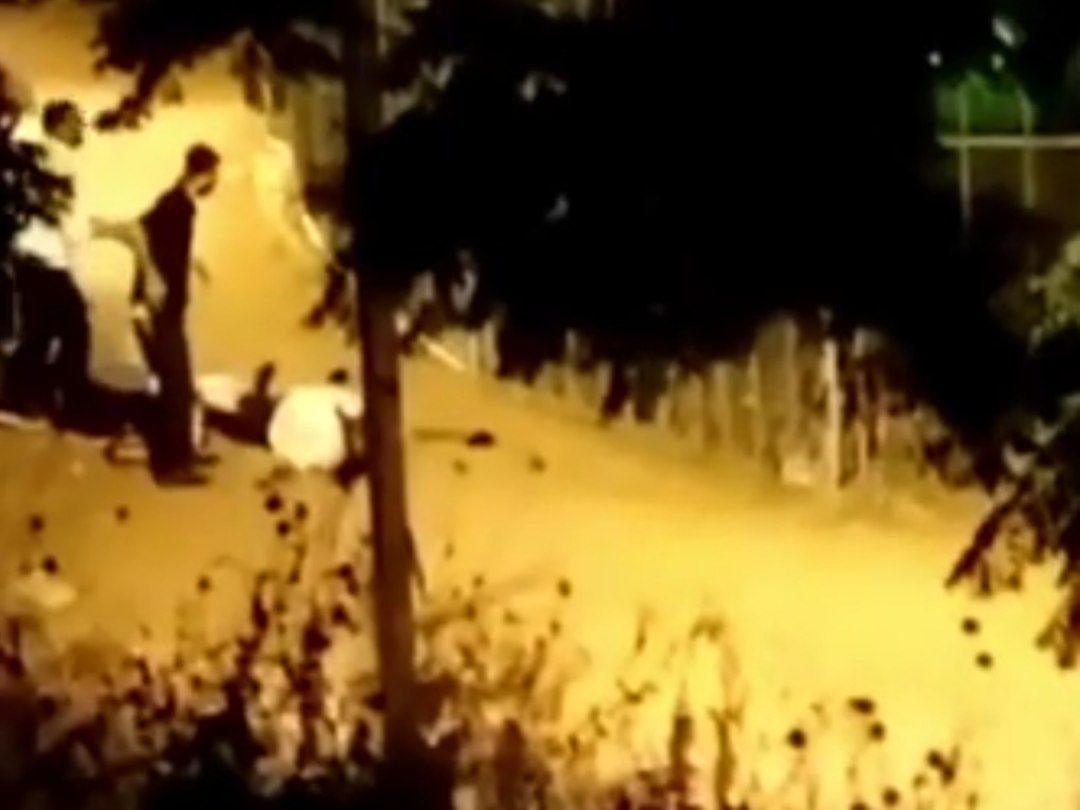 İsraildə terror aktı: 3 ölü, 4 yaralı var - VİDEO İsraildə terror aktı: 3 ölü, 4 yaralı var - VİDEO