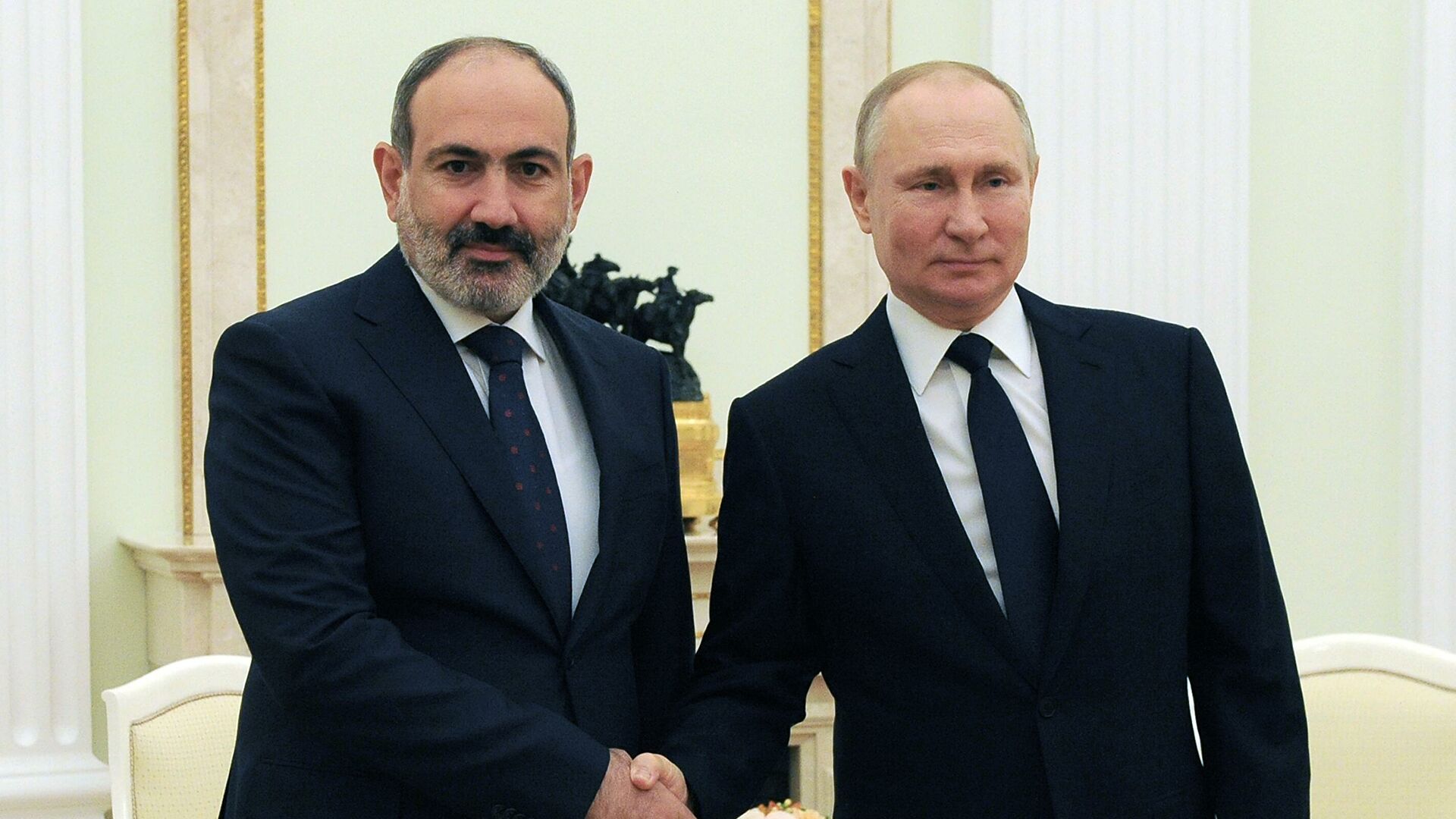 Putin Paşinyandan başqa digər liderləri qəbul edəcək