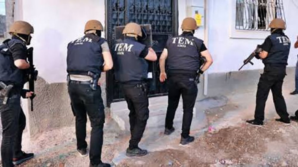 Türkiyədə terrorçu-kamikadzelər saxlanıldı - Terror aktı planlaşdırıblar