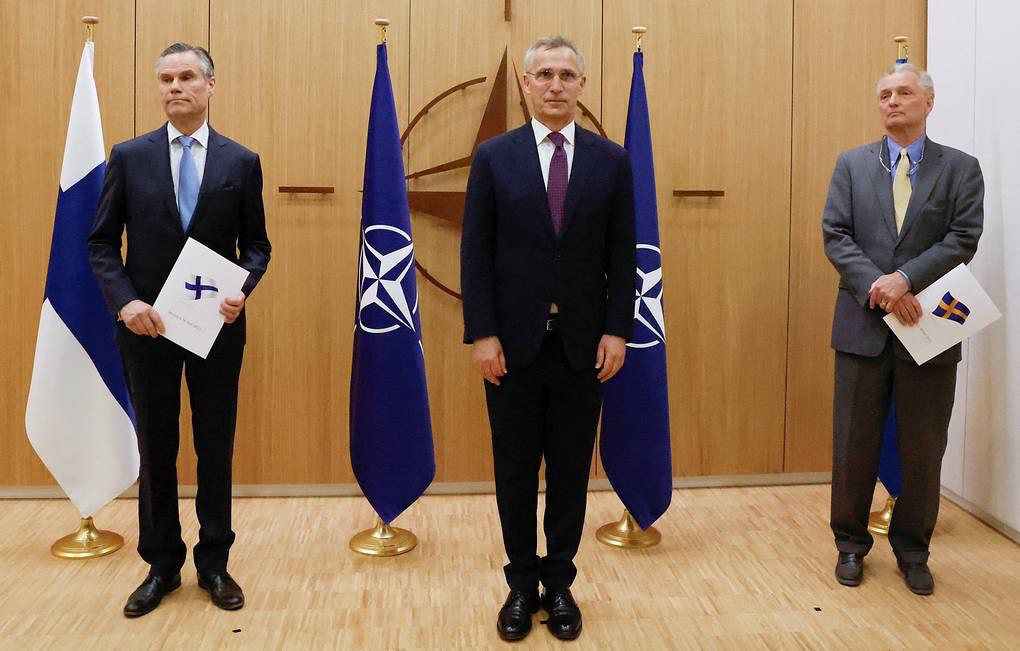 Finlandiya və İsveç NATO-ya üzvlük ərizələrini təqdim etdi - VİDEO