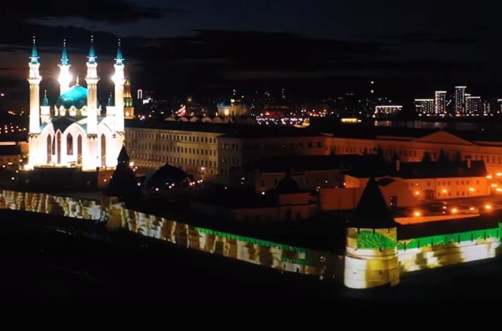 Rusiyada İslam dininin qəbuluna həsr olunmuş işıq şousu keçirildi - VİDEO