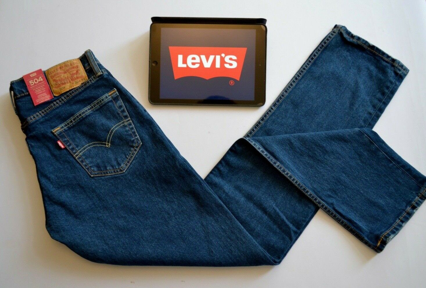 “Levi's” də Rusiyadan gedir