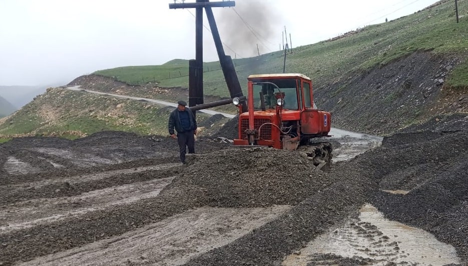 Ötən gecədən bağlanan Quba-Xınalıq yolu tam açıldı - FOTO/VİDEO