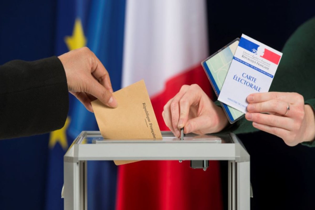 Fransada parlament seçkilərinin ilk turuna start verildi