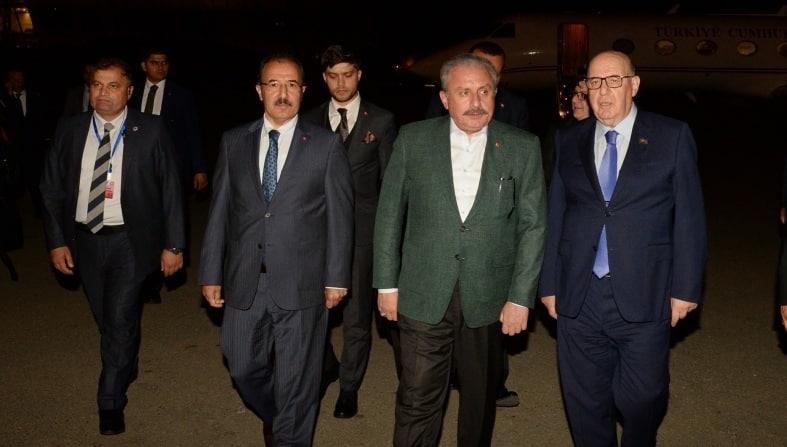 Türkiyə parlamentinin spikeri Azərbaycana gəldi