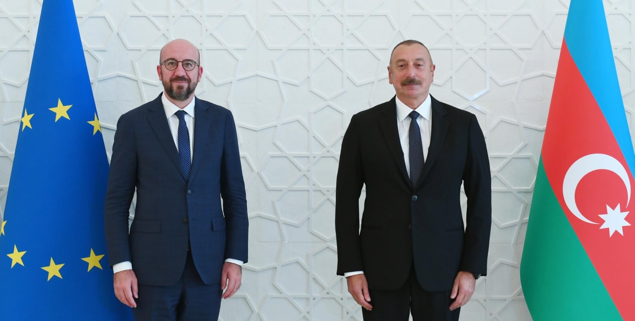 Şarl Mişel Azərbaycan Prezidentinə zəng etdi