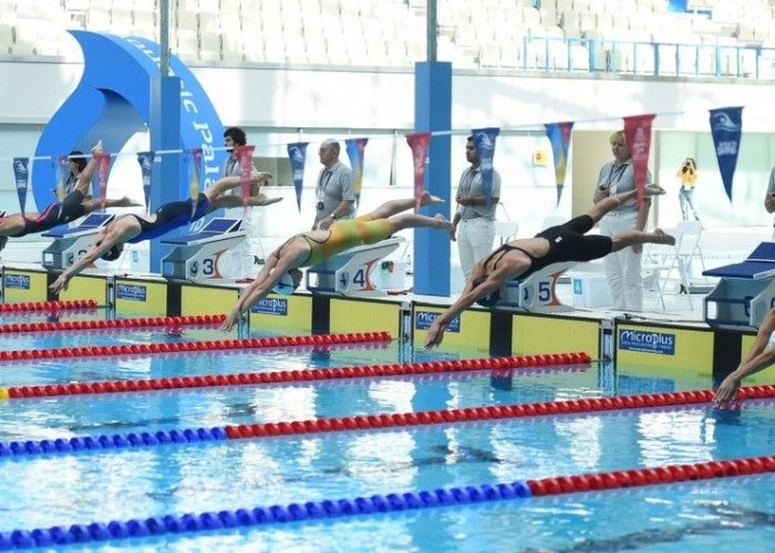 Üzgüçümüz bürünc medal qazandı - AVROPA ÇEMPİONATI