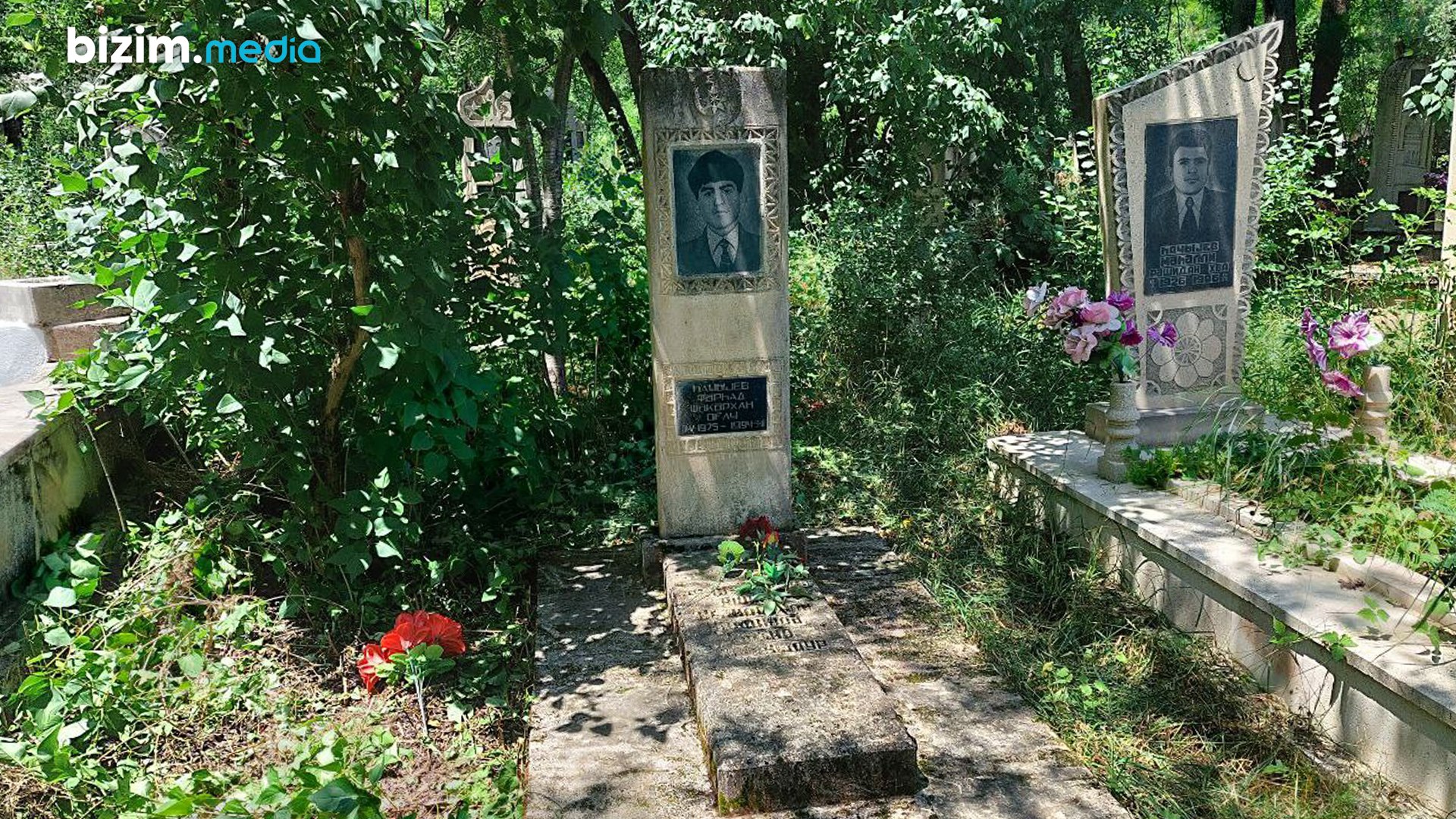 Kimsəsiz şəhidin doğma kəndindəki uçuq-sökük QƏRİB MƏZARI – Qusar rəsmiləri vədə əməl edəcəkmi?