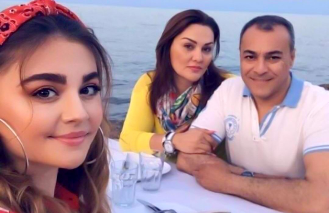 Van Dammın oğlu azərbaycanlı qaynanasının doğum gününü belə təbrik etdi – FOTO 