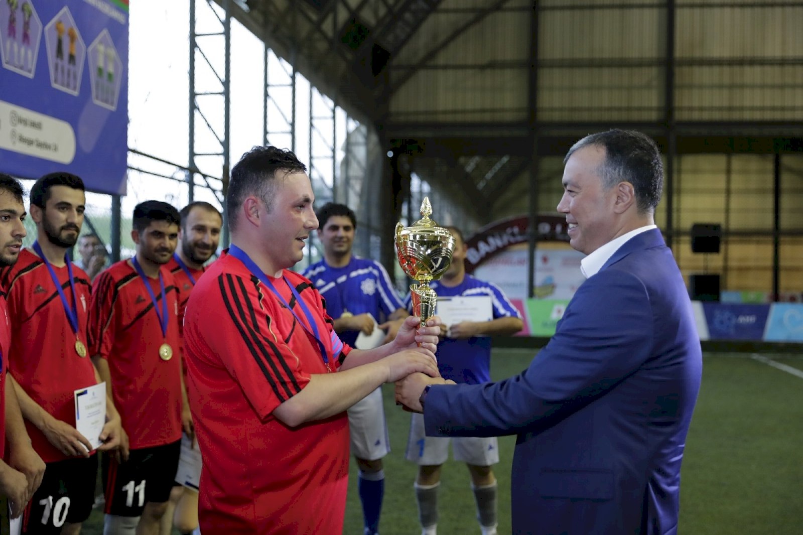 Protezlə təmin edilmiş qazilər arasında futbol görüşü – FOTO